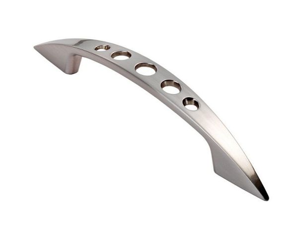FINGERTIP DESIGN Curved Cabinet Pull Circles 96mm Sn