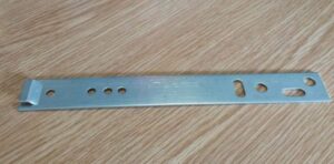 FRAMEFIX SMARTS1LUG Smart Frame Fixing Strap 1 Lug 200mm BZP (EACH)